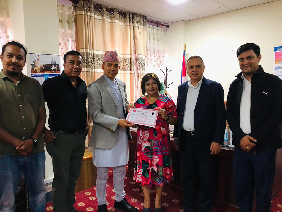 २ घन्टाको ‘चिसो मान्छे’लाई यूनिभर्सल प्रमाणपत्र, सेन्सरबाट उत्कृष्ट प्रतिक्रिया
