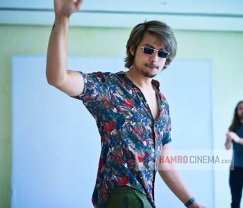 ‘बाटुलो जुन’मा गाउँले युवकको भूमिकामा देखिदै अनमोल