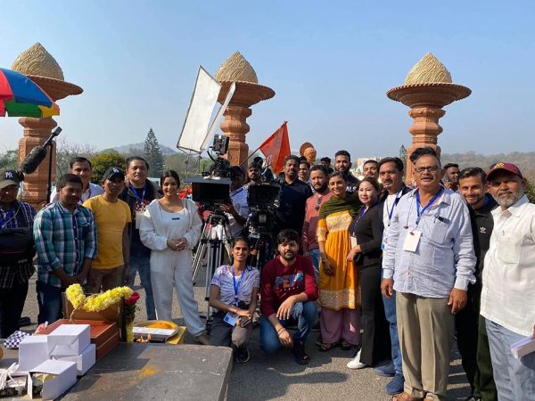 रामोजी स्टूडियोबाट सुरु भयो नीताको ‘ह्रस्व दीर्घ’को छायांकन