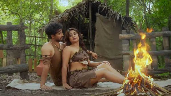 शान्ती श्री परियारको नयाँ गीत ‘बारुलाको गोलो’ सार्वजनिक