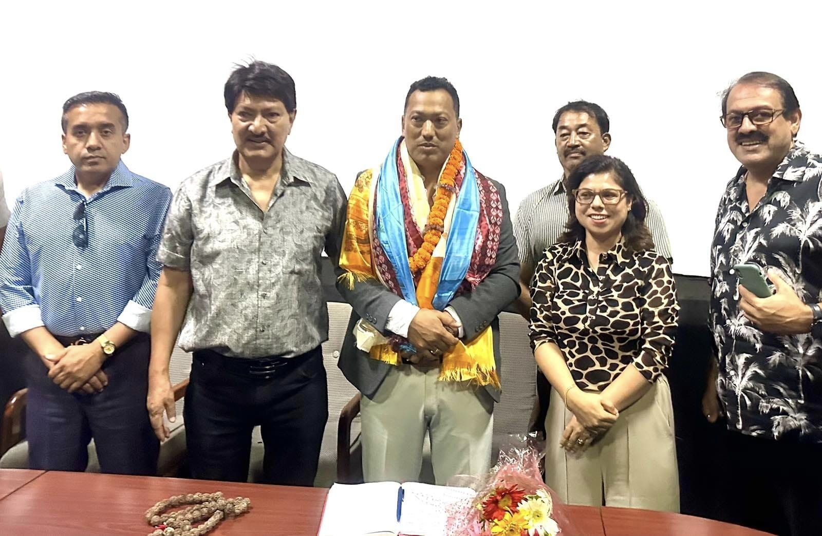 चलचित्र क्षेत्रको हितमा काम गर्ने नव नियुक्त मन्त्री मधुकुमार श्रेष्ठको घोषणा