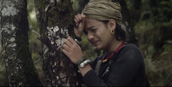 ‘जुना’को टिजरमा छोरीको व्यथा