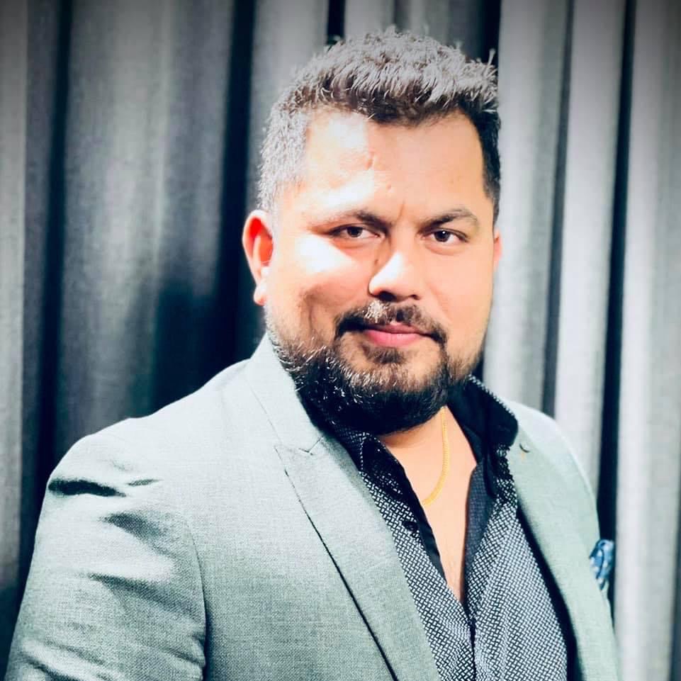 ‘रजतपट अंकल’ले बार्गेनिङ गरेको निर्माताको आरोप