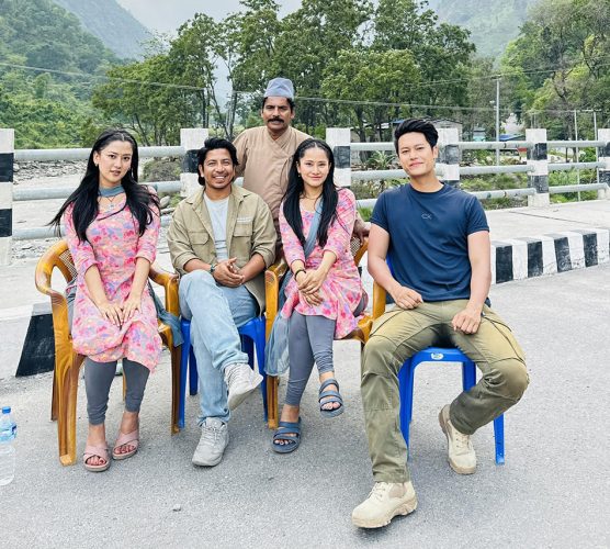 ‘माइतीघर’का कलाकारको यस्तो गेटअप