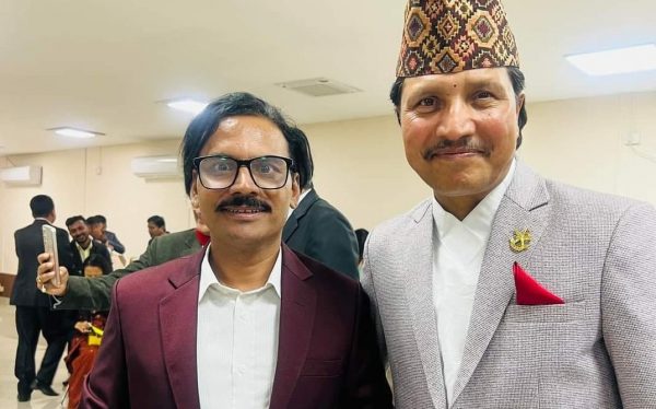 तपाईँलाई अरूले लखेट्दा म मूकदर्शक बन्न बाध्य भए : केदार घिमिरे